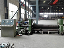 Manufacturing equipment 